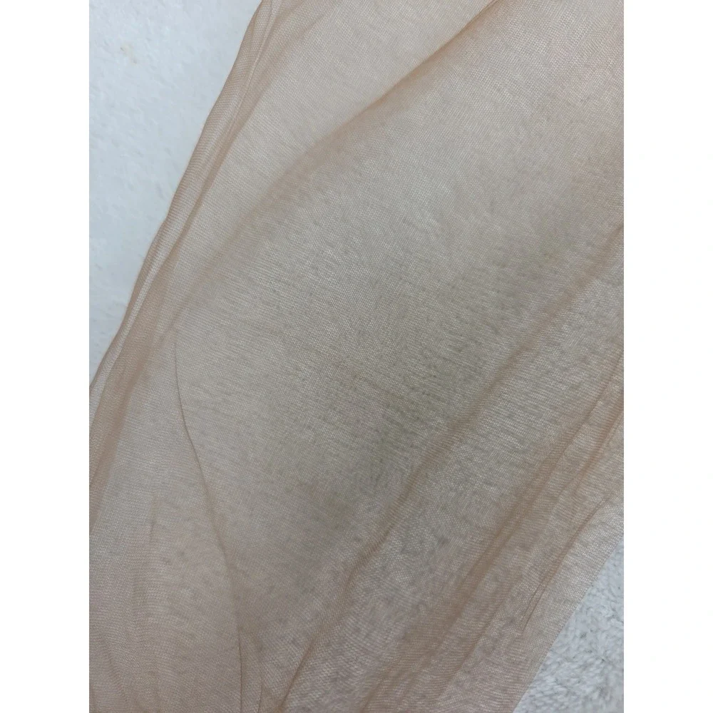 Vtg 2 pr HANES Barely There Reinforced Sheer Garter Nylon Stockings Size 9 M
